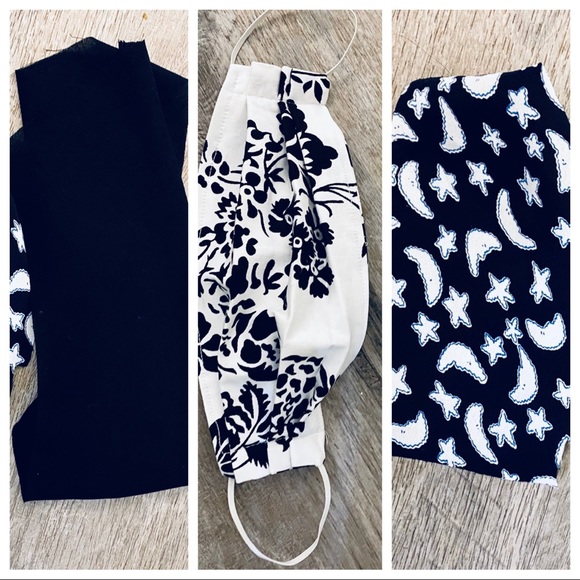 ✨PICK ANY 2 SALE ✨MADE IN THE USA FACE MASK - Picture 4 of 8